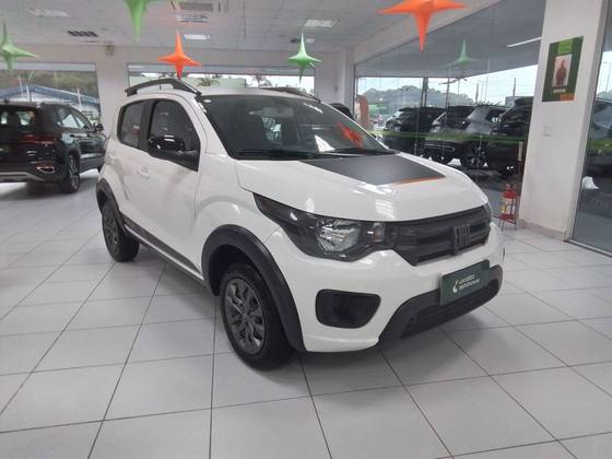 FIAT MOBI 1.0 EVO FLEX TREKKING MANUAL FIAT MOBI 1.0 EVO FLEX TREKKING MANUAL